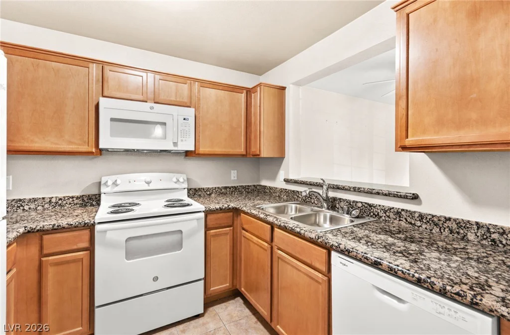 7720 Secret Shore, Las Vegas, NV 89128