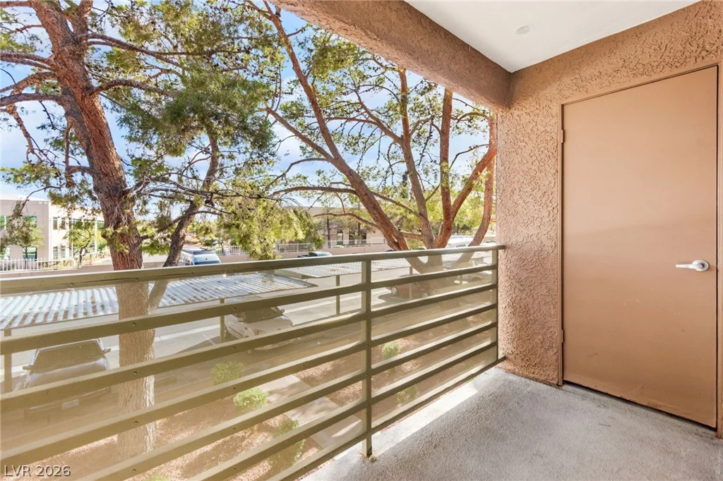 7720 Secret Shore, Las Vegas, NV 89128