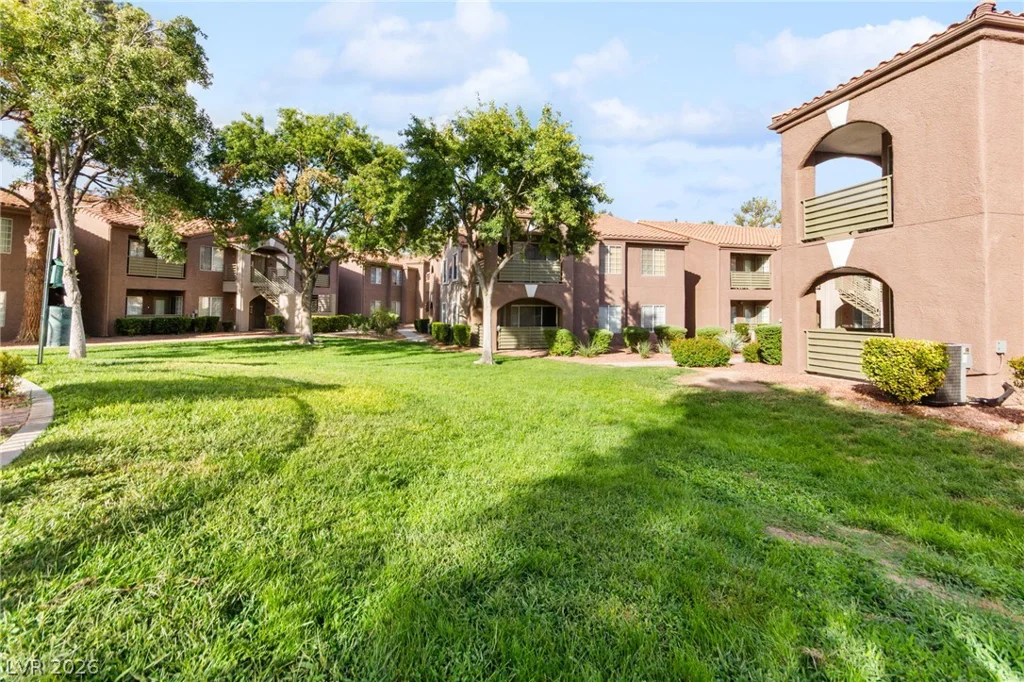 7720 Secret Shore, Las Vegas, NV 89128