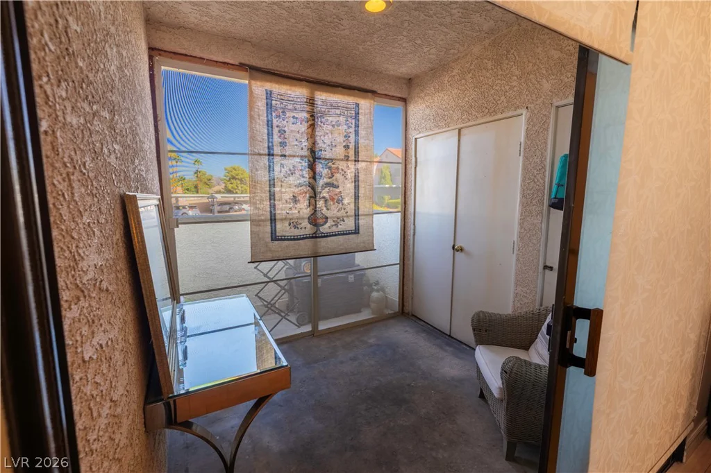 4847 Torrey Pines, Las Vegas, NV 89103
