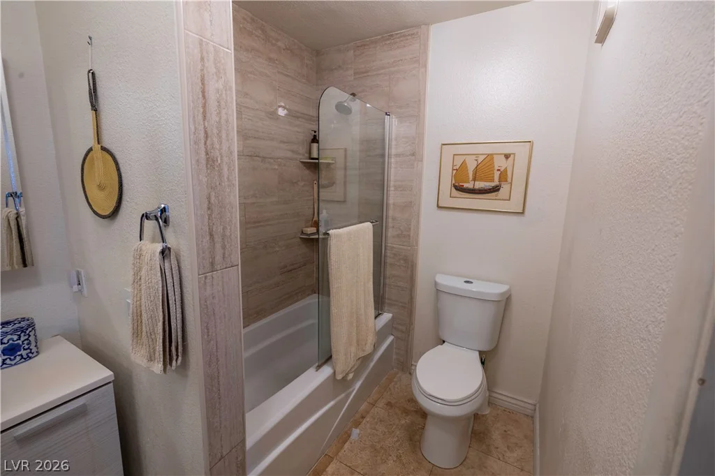 4847 Torrey Pines, Las Vegas, NV 89103