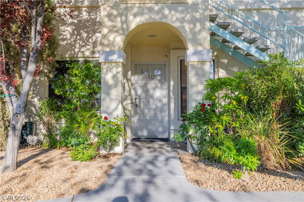 4847 Torrey Pines, Las Vegas, NV 89103