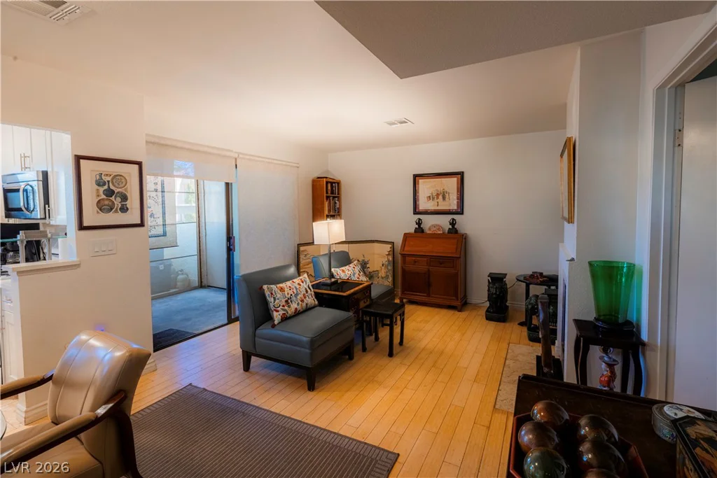 4847 Torrey Pines, Las Vegas, NV 89103