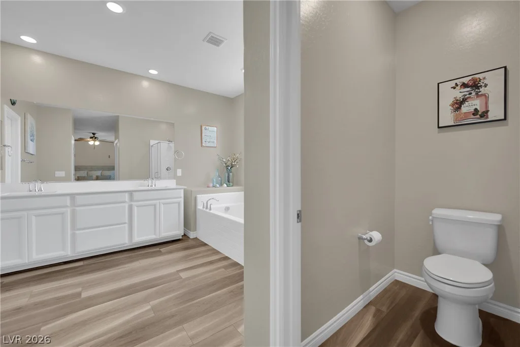 10807 Searchers, Las Vegas, NV 89129