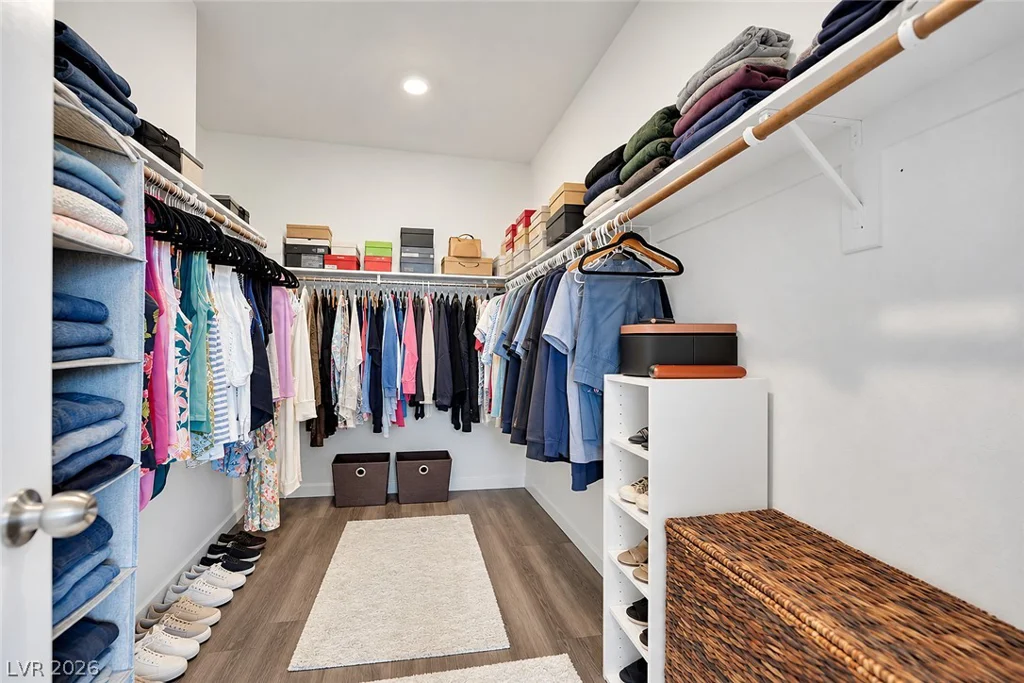 10807 Searchers, Las Vegas, NV 89129