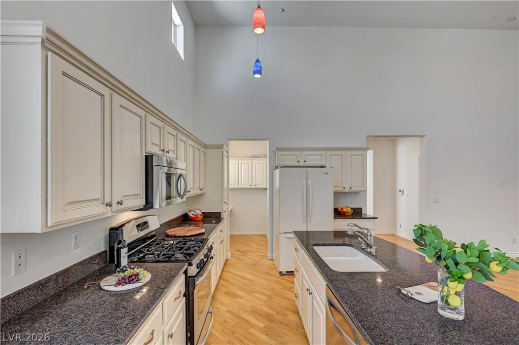 1133 Denman Valley, Henderson, NV 89002