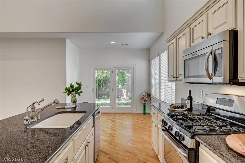 1133 Denman Valley, Henderson, NV 89002