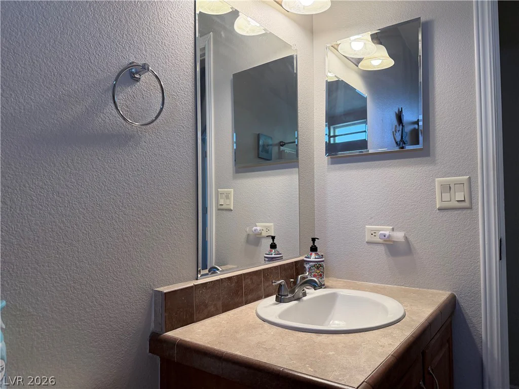 1661 Bridger, Pahrump, NV 89048