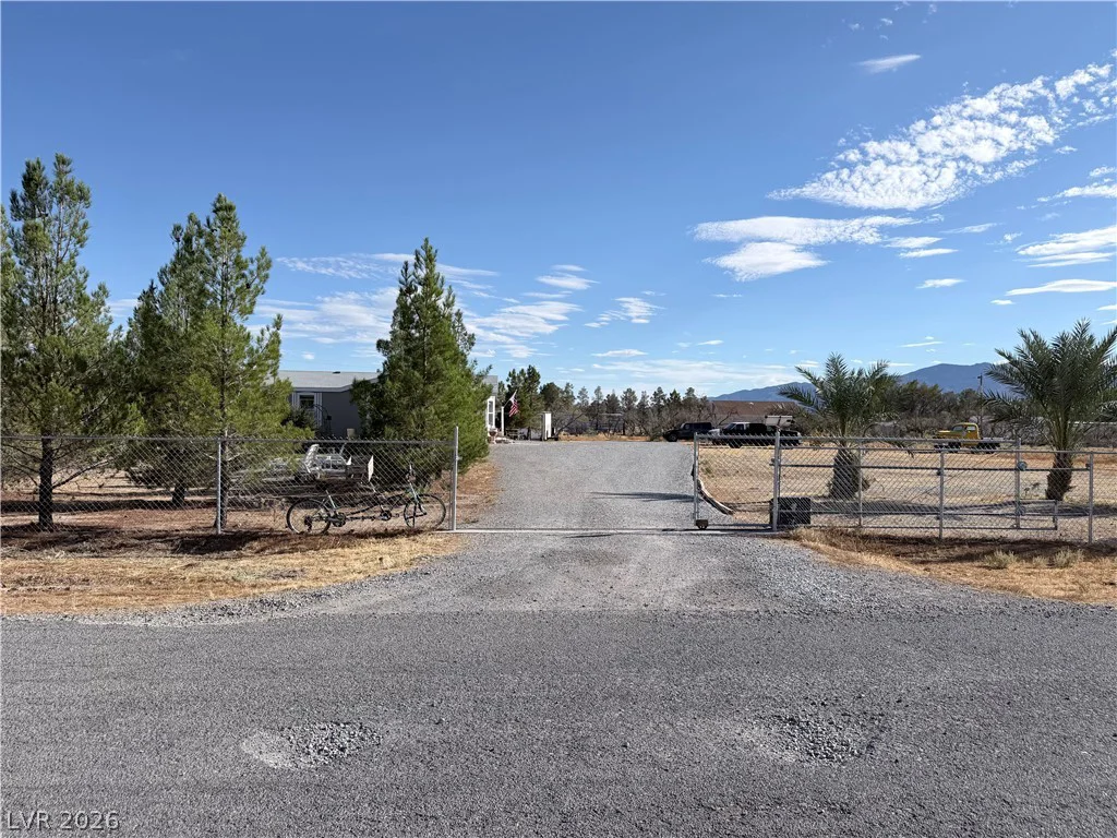 1661 Bridger, Pahrump, NV 89048