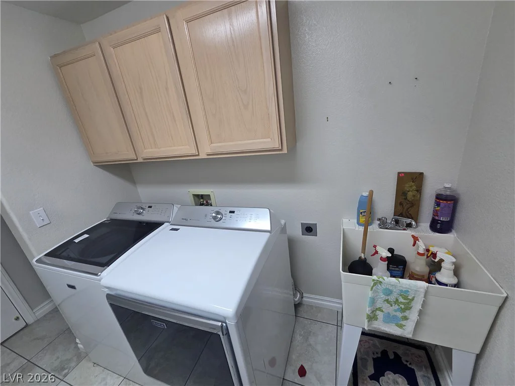 5020 Cliffrose, Las Vegas, NV 89130
