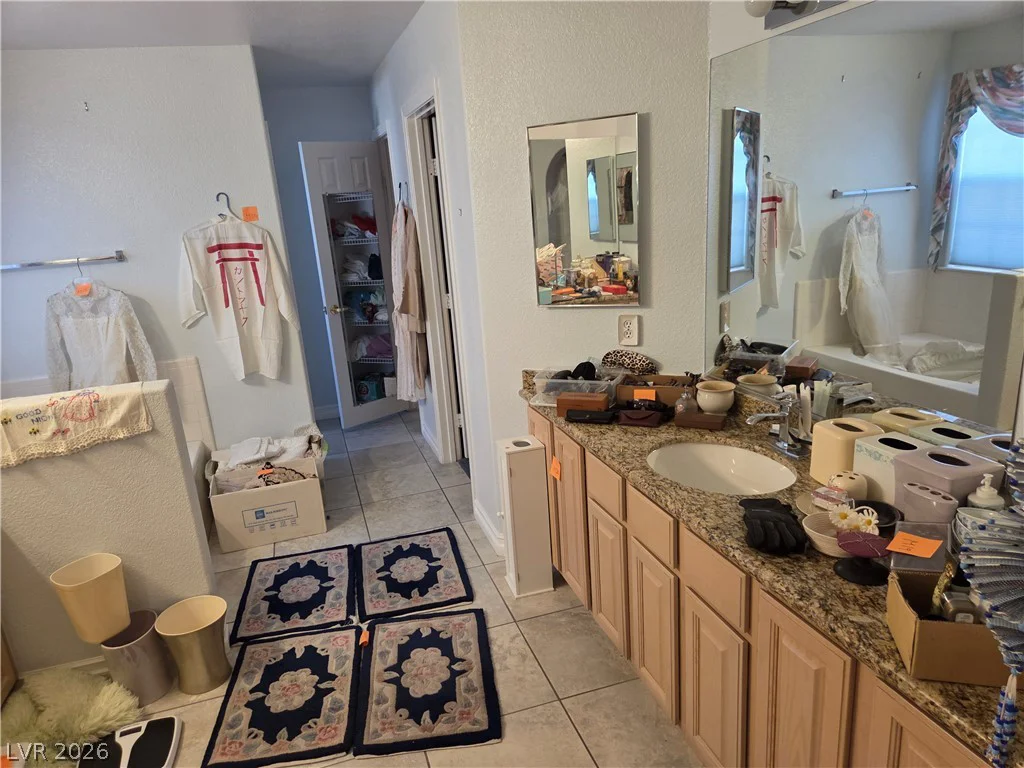 5020 Cliffrose, Las Vegas, NV 89130