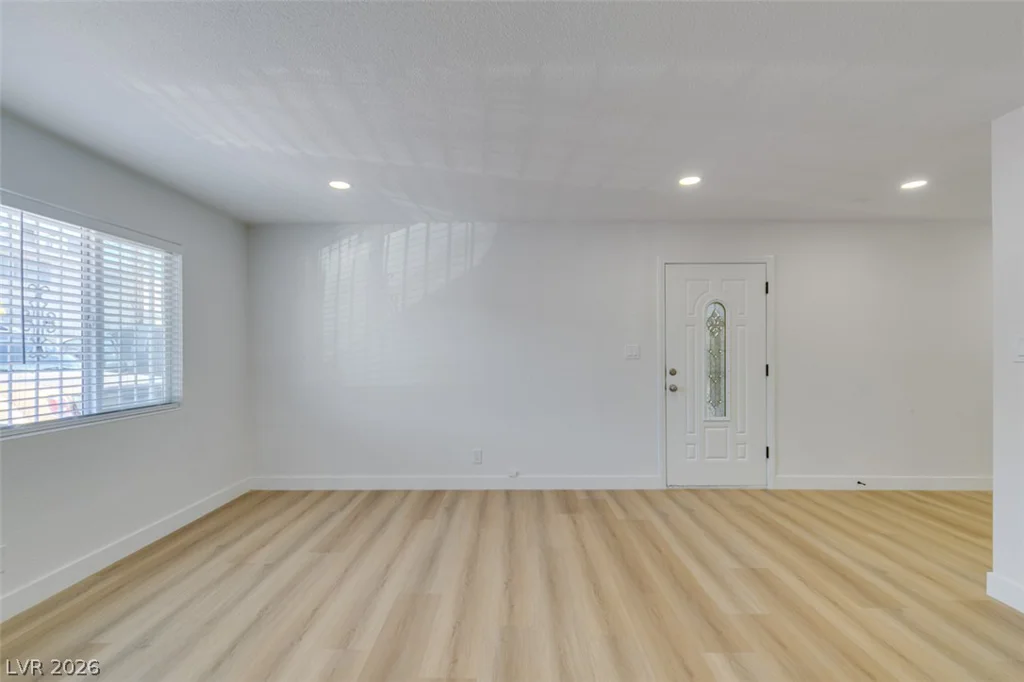 3811 Daisy, Las Vegas, NV 89119