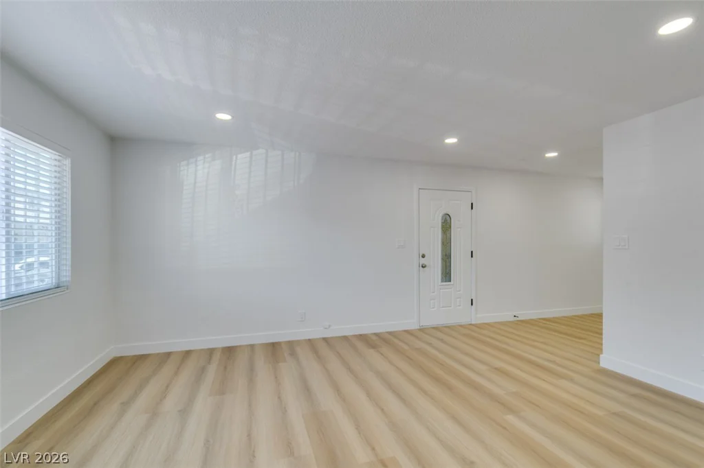 3811 Daisy, Las Vegas, NV 89119