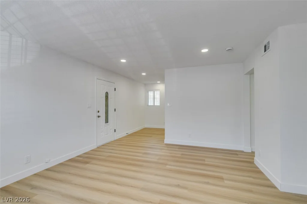 3811 Daisy, Las Vegas, NV 89119