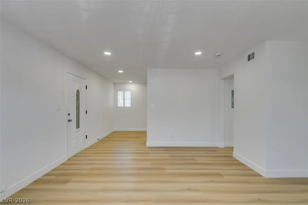 3811 Daisy, Las Vegas, NV 89119