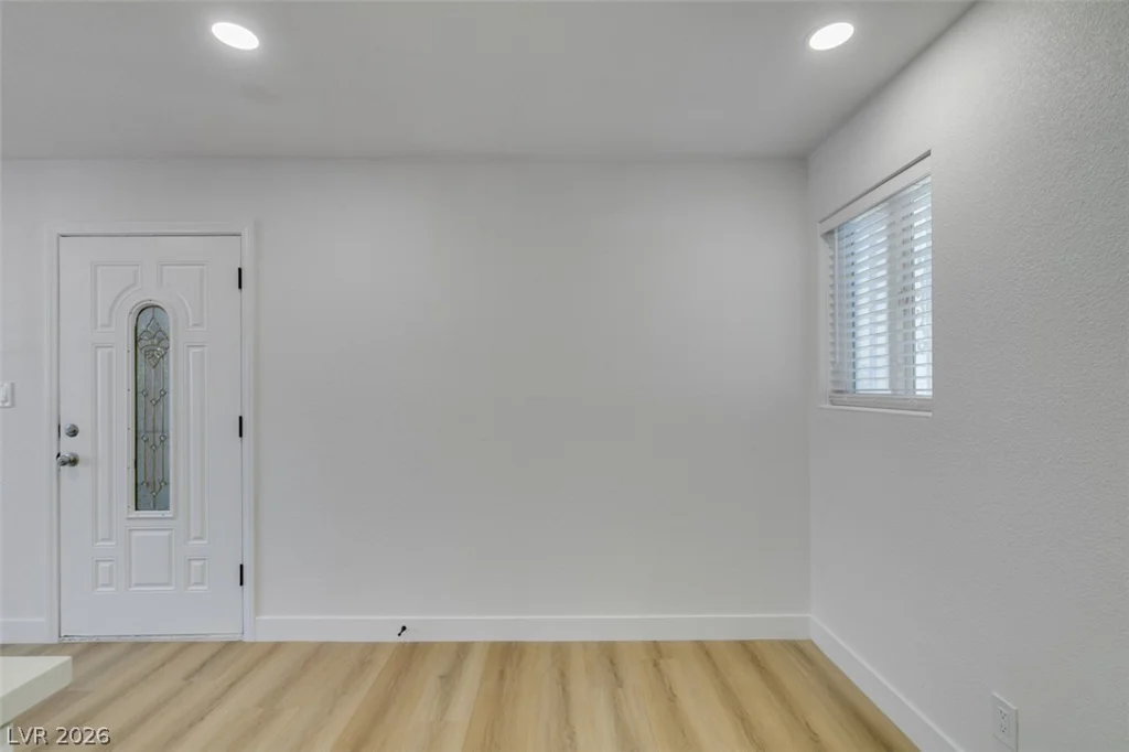 3811 Daisy, Las Vegas, NV 89119