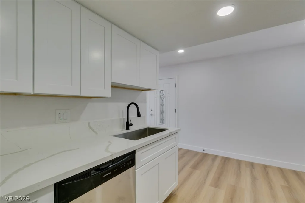 3811 Daisy, Las Vegas, NV 89119