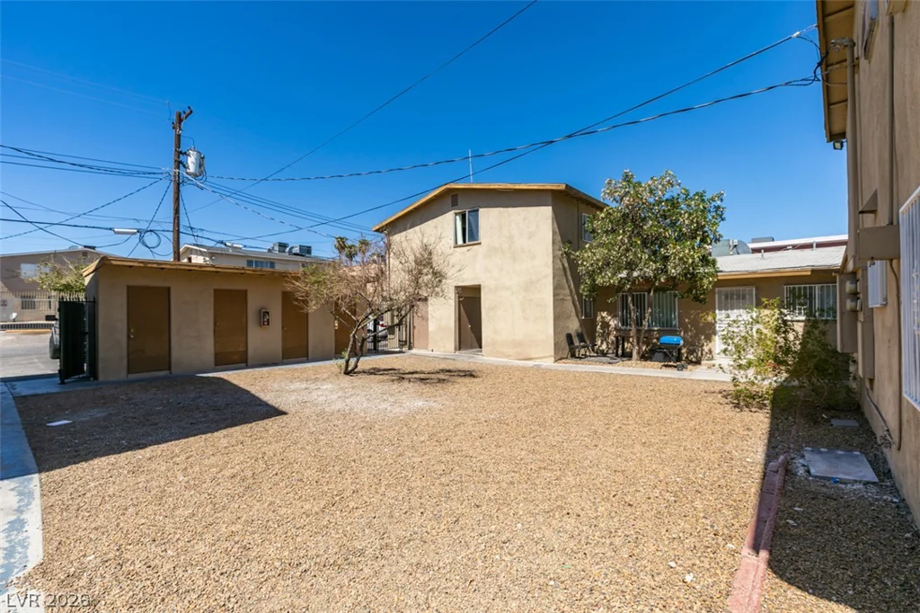 3811 Daisy, Las Vegas, NV 89119