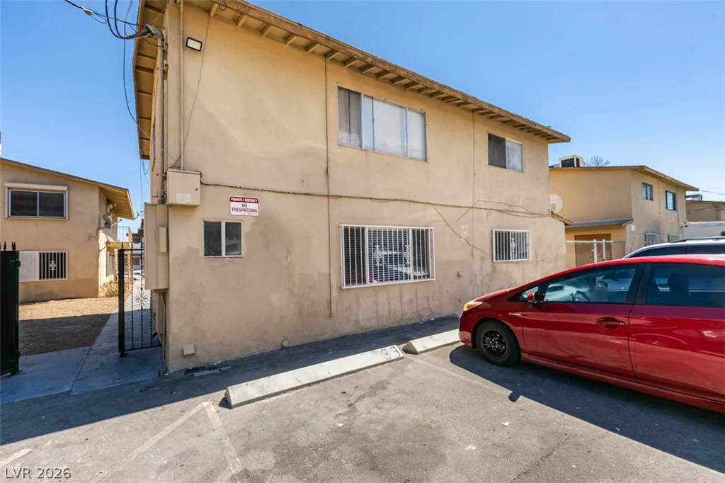 3811 Daisy, Las Vegas, NV 89119