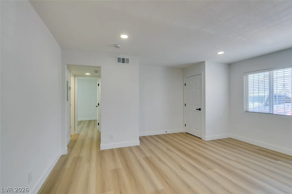 3811 Daisy, Las Vegas, NV 89119