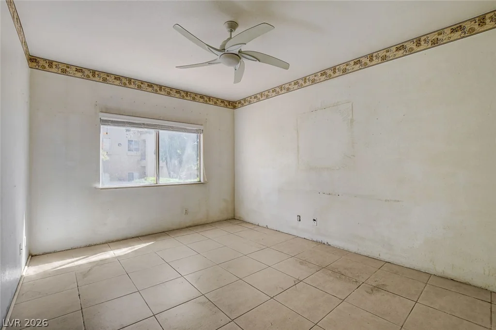 2110 Los Feliz, Las Vegas, NV 89156