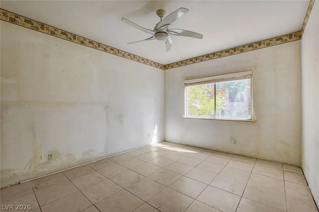 2110 Los Feliz, Las Vegas, NV 89156