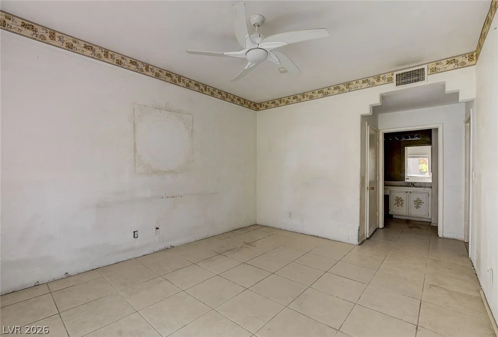 2110 Los Feliz, Las Vegas, NV 89156