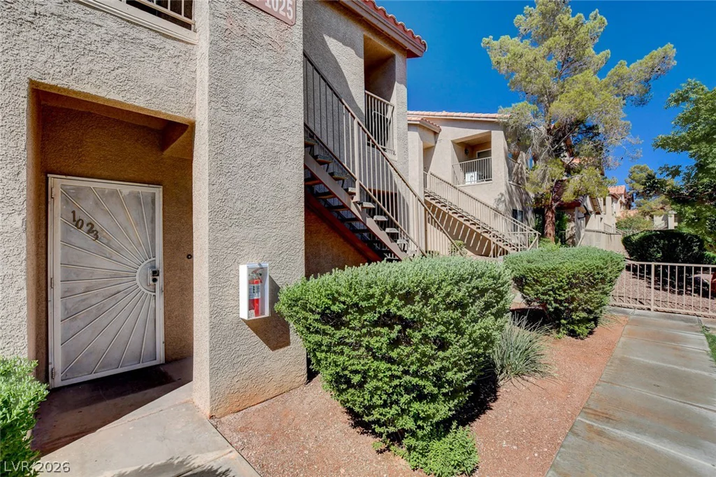 2110 Los Feliz, Las Vegas, NV 89156