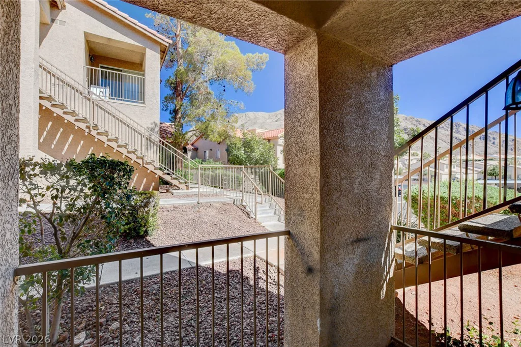 2110 Los Feliz, Las Vegas, NV 89156