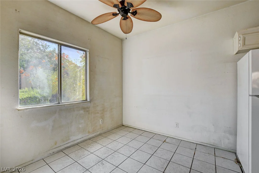 2110 Los Feliz, Las Vegas, NV 89156