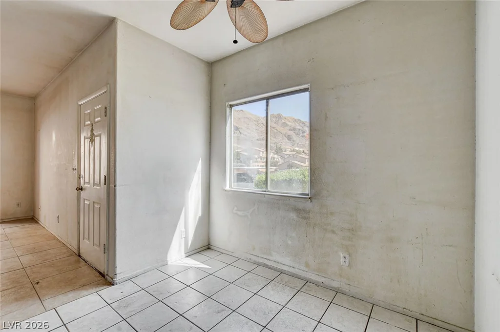 2110 Los Feliz, Las Vegas, NV 89156