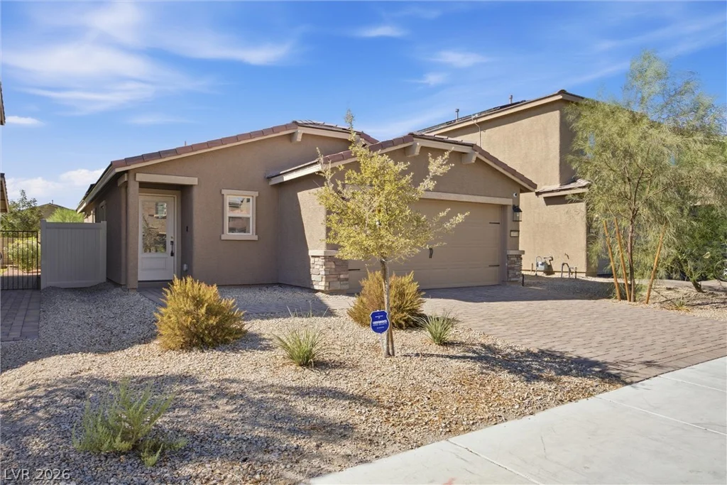 1573 Oro Grande, North Las Vegas, NV 89032