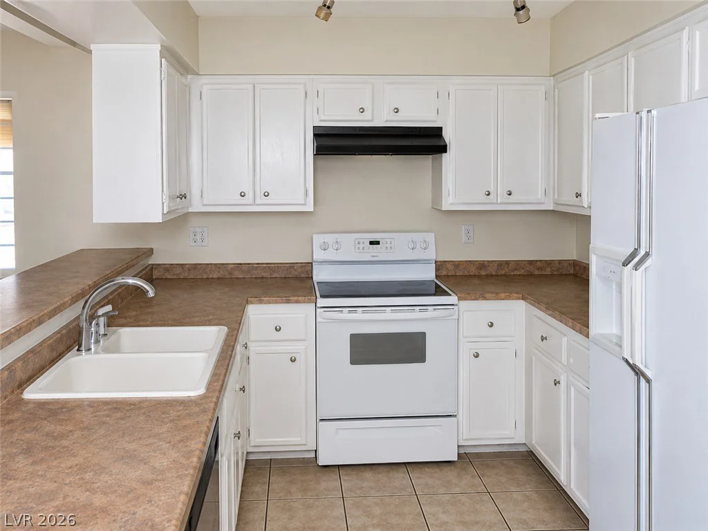 6414 Sandpiper, Las Vegas, NV 89103