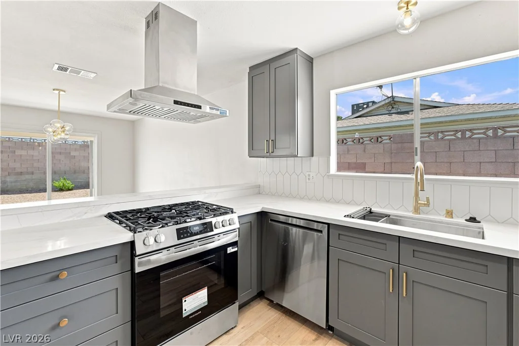 4361 El Antonio, Las Vegas, NV 89121