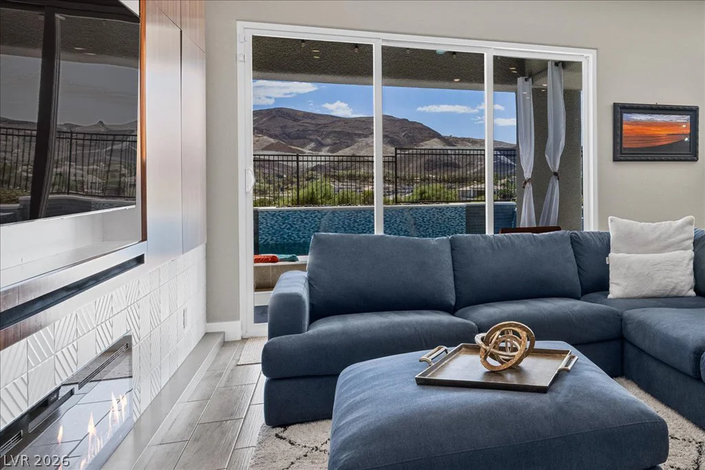 103 Reflection Cove, Henderson, NV 89011