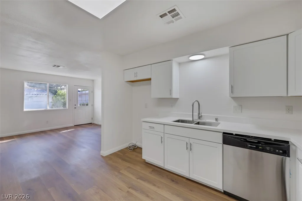 2137 Petersham, Las Vegas, NV 89108