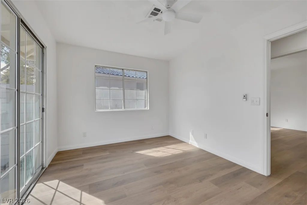 2137 Petersham, Las Vegas, NV 89108
