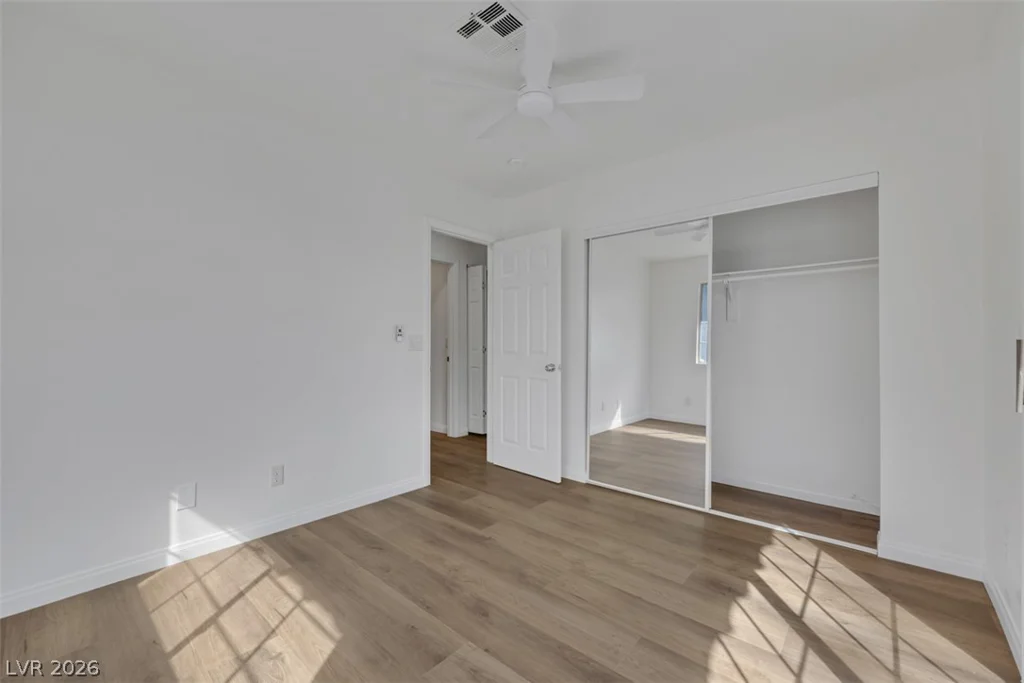 2137 Petersham, Las Vegas, NV 89108