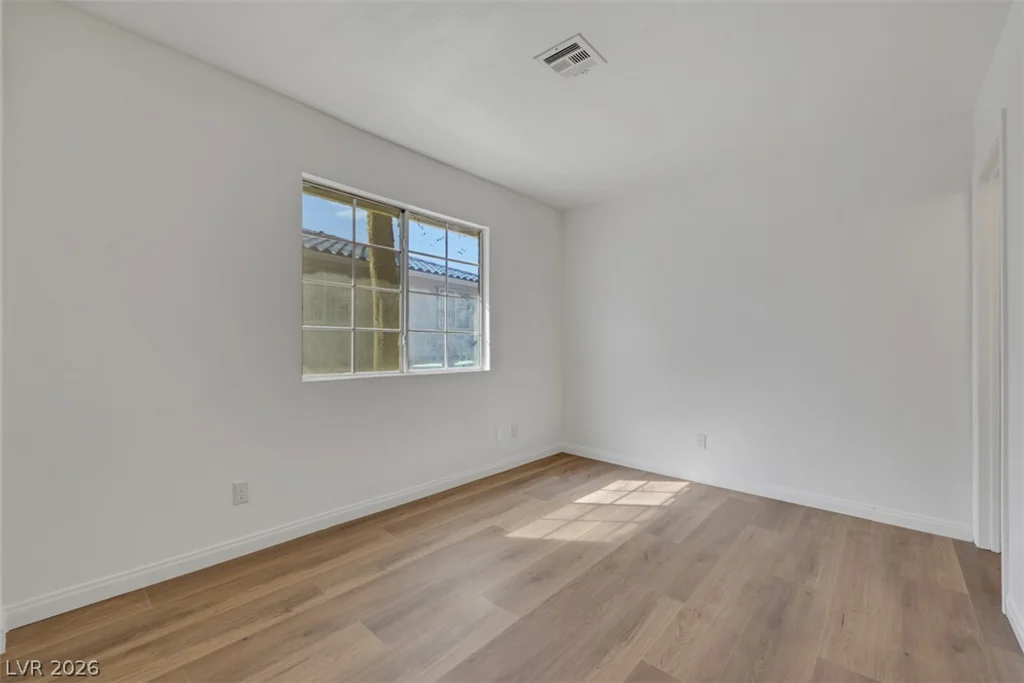 2137 Petersham, Las Vegas, NV 89108