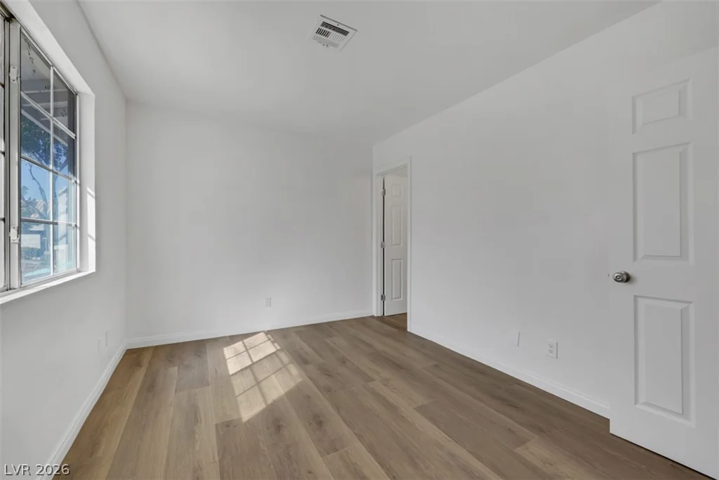 2137 Petersham, Las Vegas, NV 89108