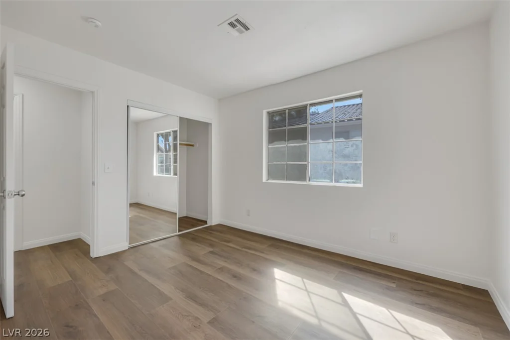 2137 Petersham, Las Vegas, NV 89108