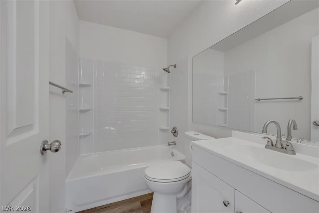 2137 Petersham, Las Vegas, NV 89108