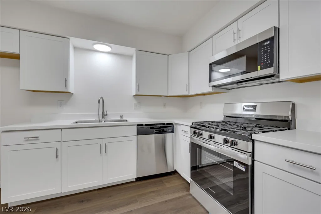 2137 Petersham, Las Vegas, NV 89108