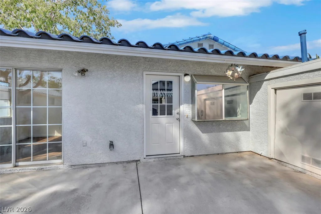 2137 Petersham, Las Vegas, NV 89108