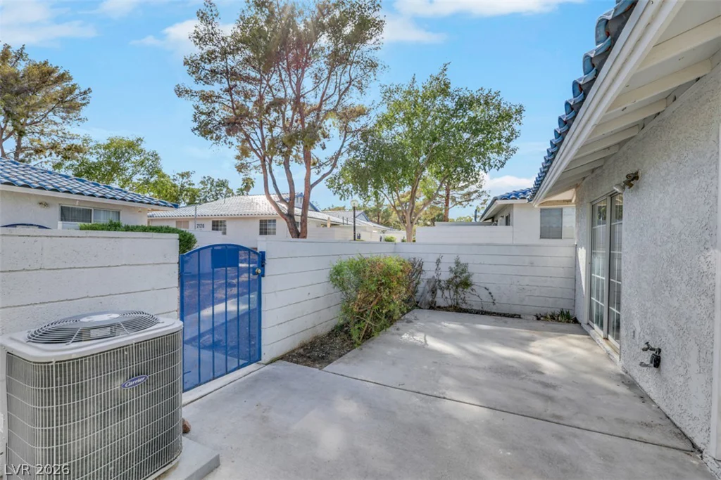 2137 Petersham, Las Vegas, NV 89108