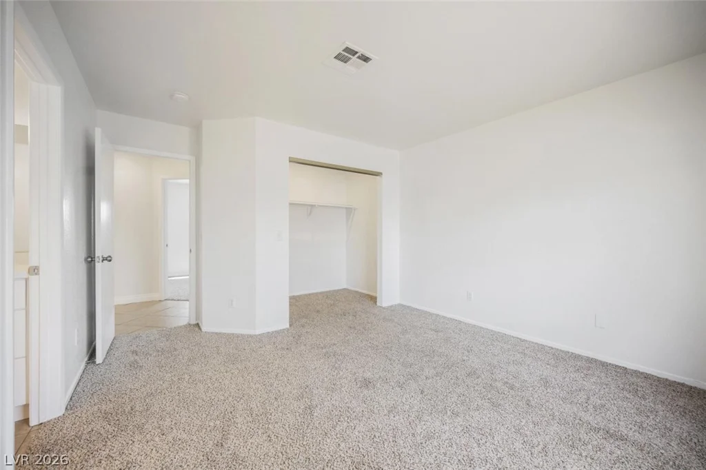 5102 Del Shannon, North Las Vegas, NV 89031