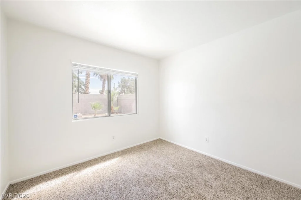 5102 Del Shannon, North Las Vegas, NV 89031