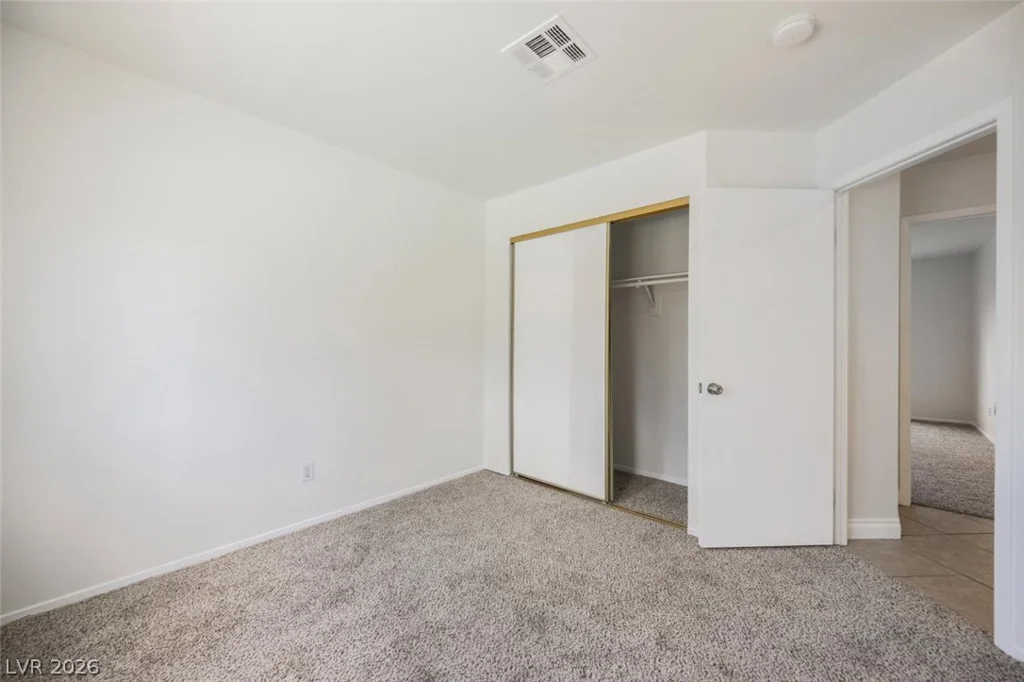 5102 Del Shannon, North Las Vegas, NV 89031