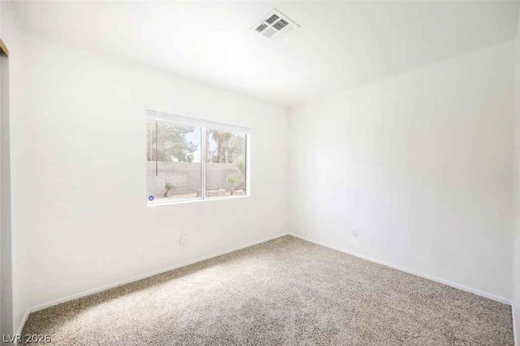 5102 Del Shannon, North Las Vegas, NV 89031