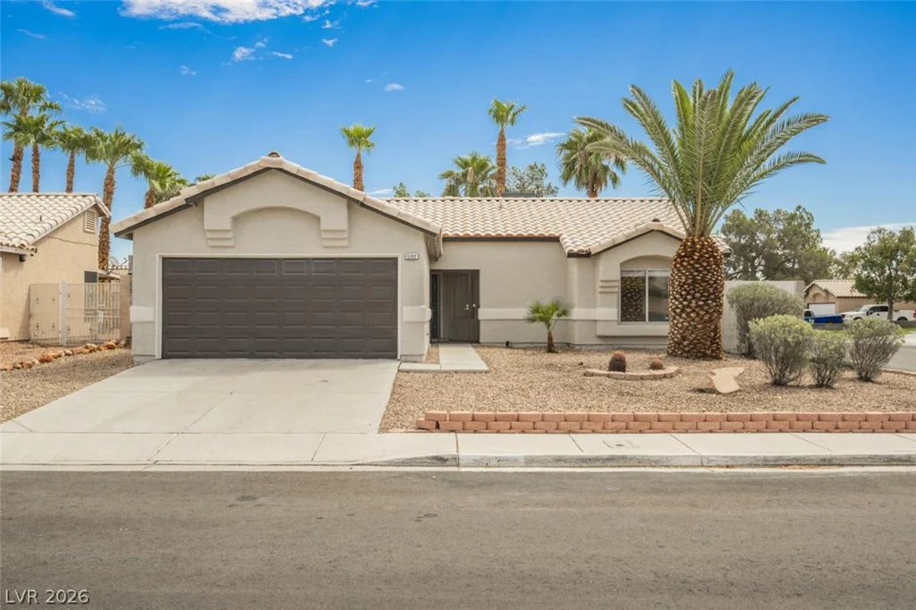 5102 Del Shannon, North Las Vegas, NV 89031